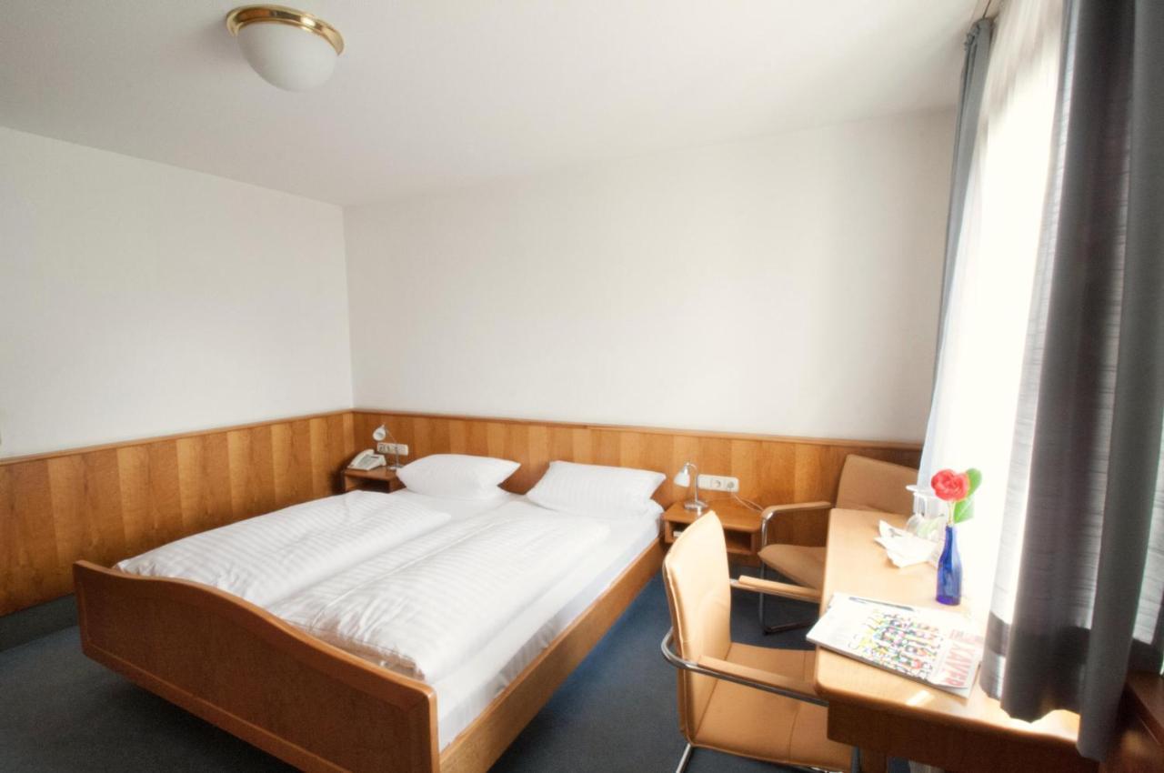 Hotel Krone Strassdorf Schwäbisch Gmünd 외부 사진